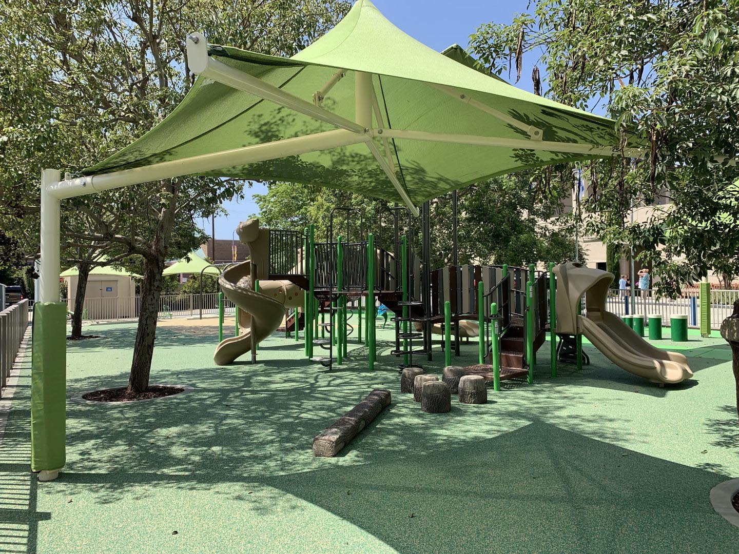 53263322356_a73d71847d_h