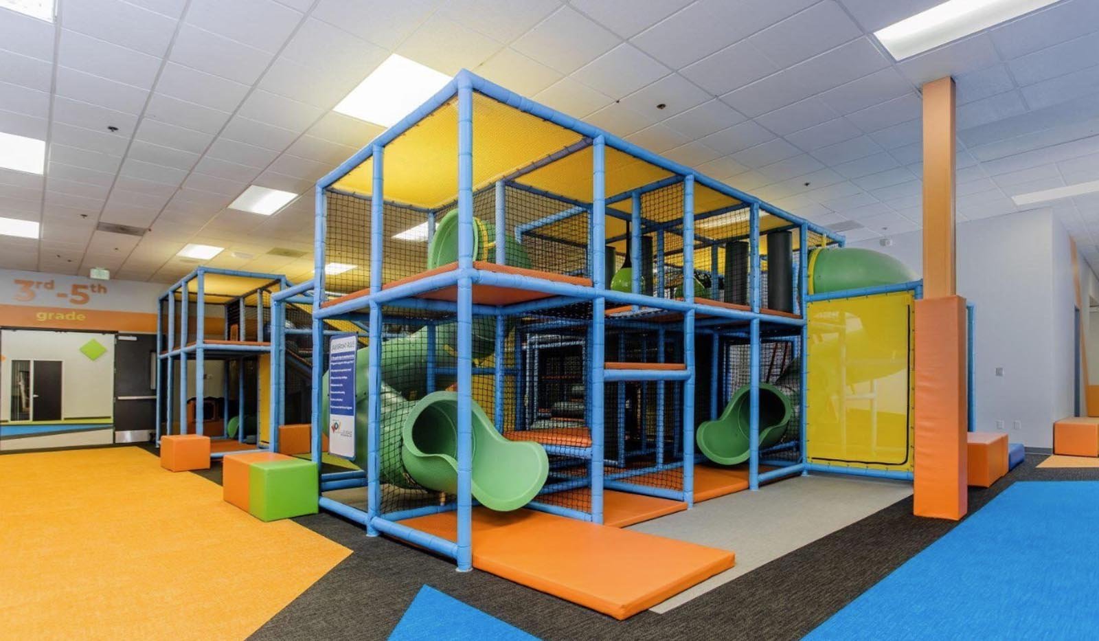 Contained_Play_Indoor_1