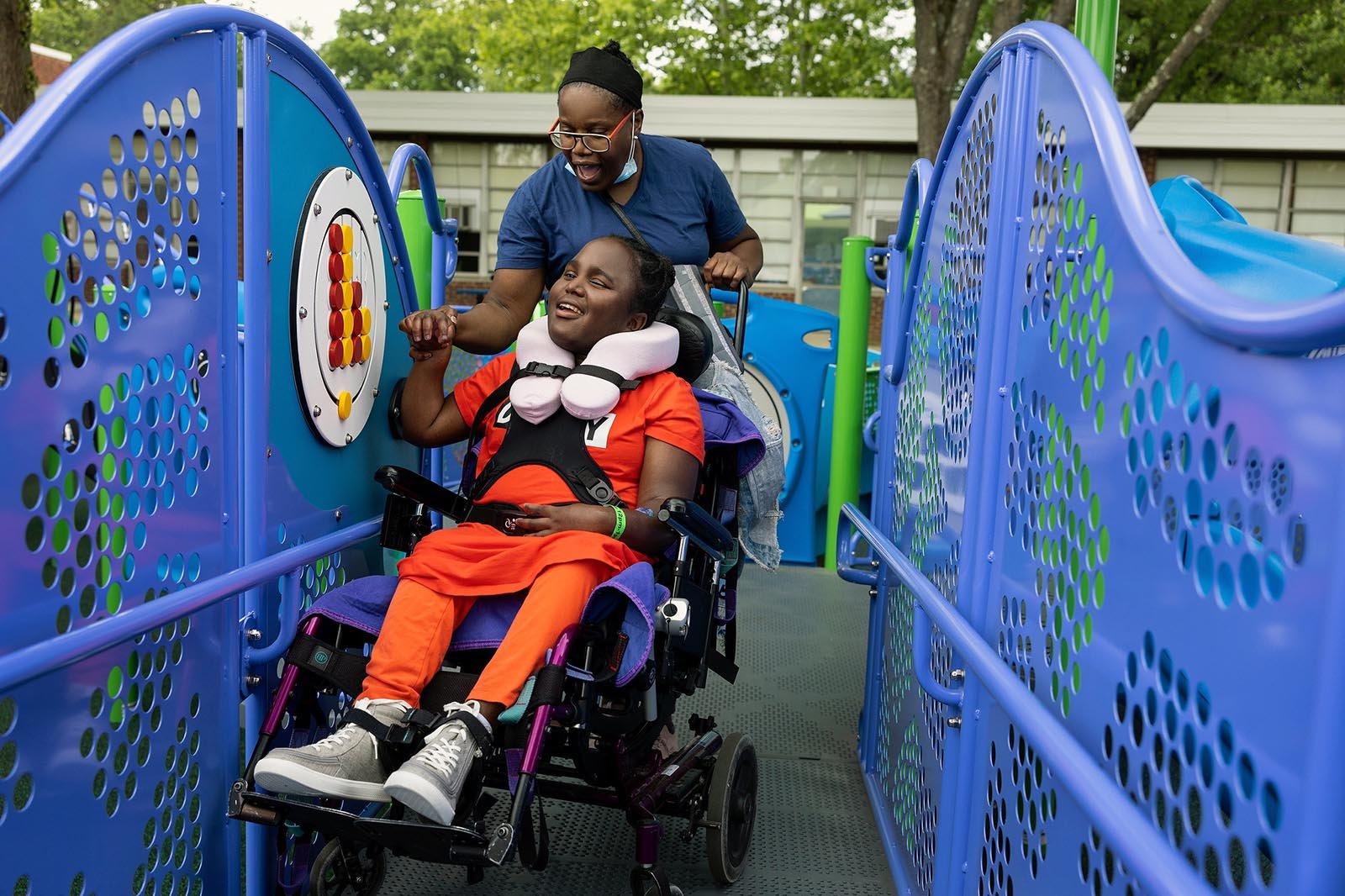 Inclusive_Playground_Sensory_Play