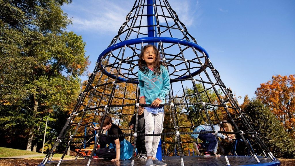 VistaRope-Treetop-Series-GameTime_Millard_Cooper_Park_013-1426-1614376186