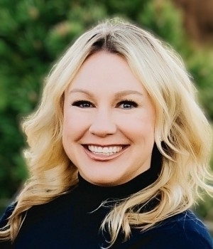 Terri strong bio pic 1977 1672852785